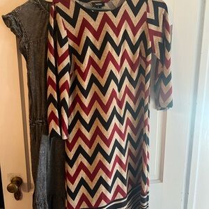 3/4 sleeve sweater dress / FREE item with every purchase